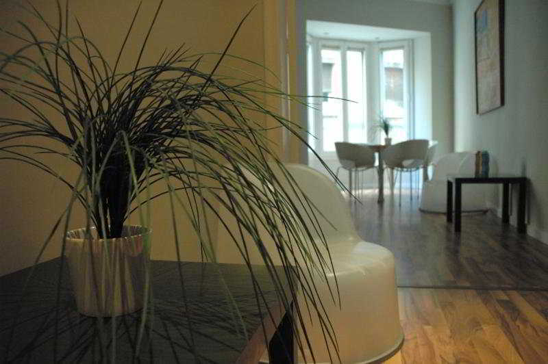 Short Stay Group Gracia Serviced Apartments برشلونة المظهر الخارجي الصورة